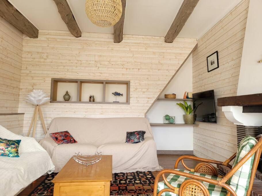 Maison Au Calme A 2 Pas Du Port كُنْكال المظهر الخارجي الصورة